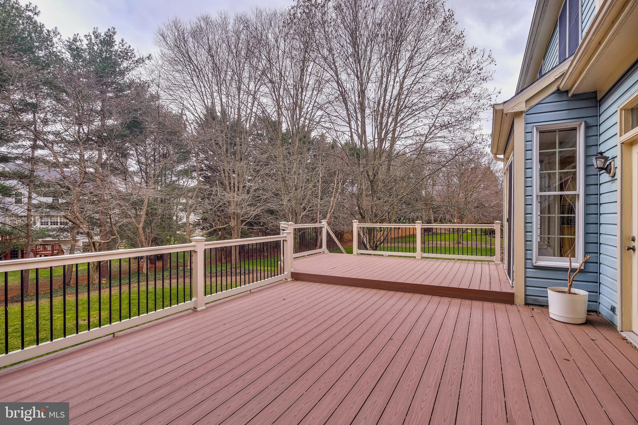 10396 Derby Drive Laurel, MD 20723 - Photo 17 of 41 Massive composite deck.