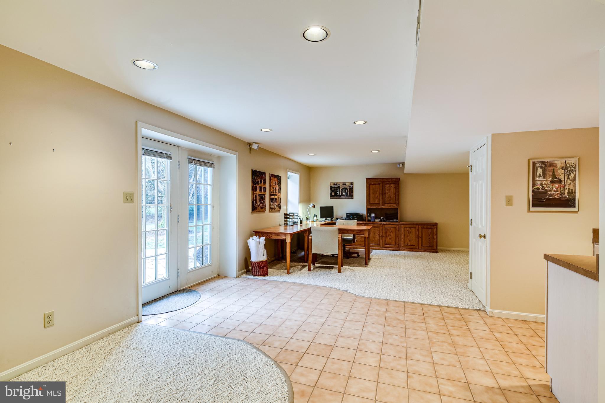 10396 Derby Drive Laurel, MD 20723 - Photo 31 of 41 Basement, open space, office, wet bar.