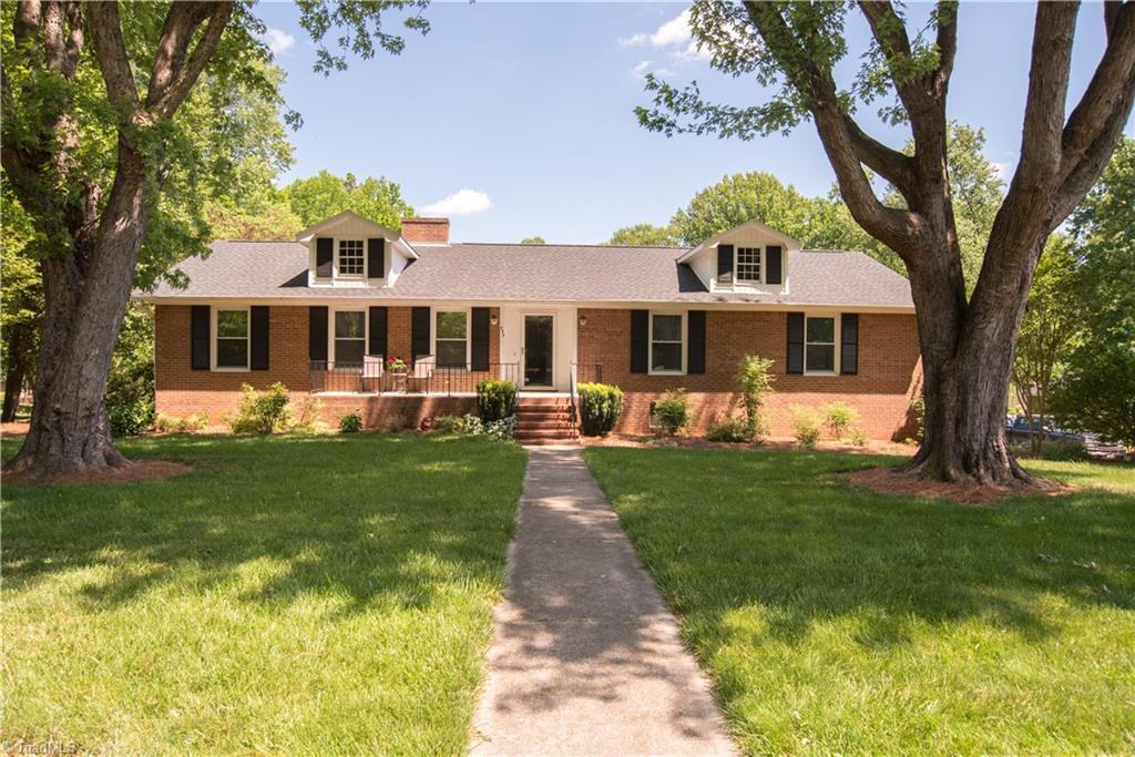 535 Drumheller Road Clemmons, NC 27012 - Photo 1 of 29 Gallery Image 1