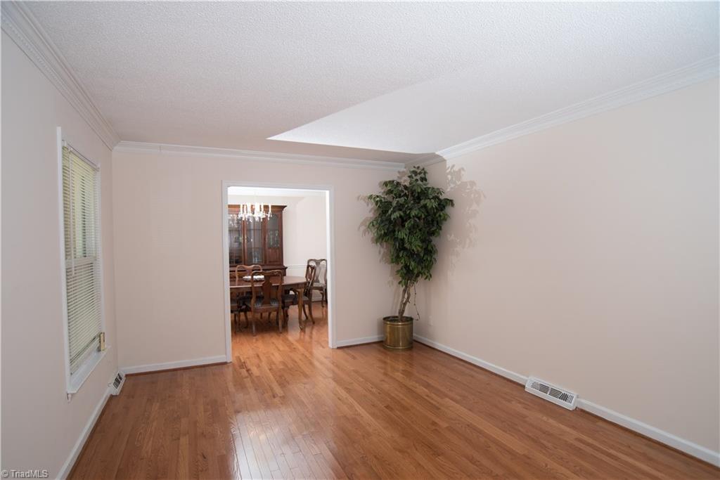 535 Drumheller Road Clemmons, NC 27012 - Photo 5 of 29 Gallery Image 5