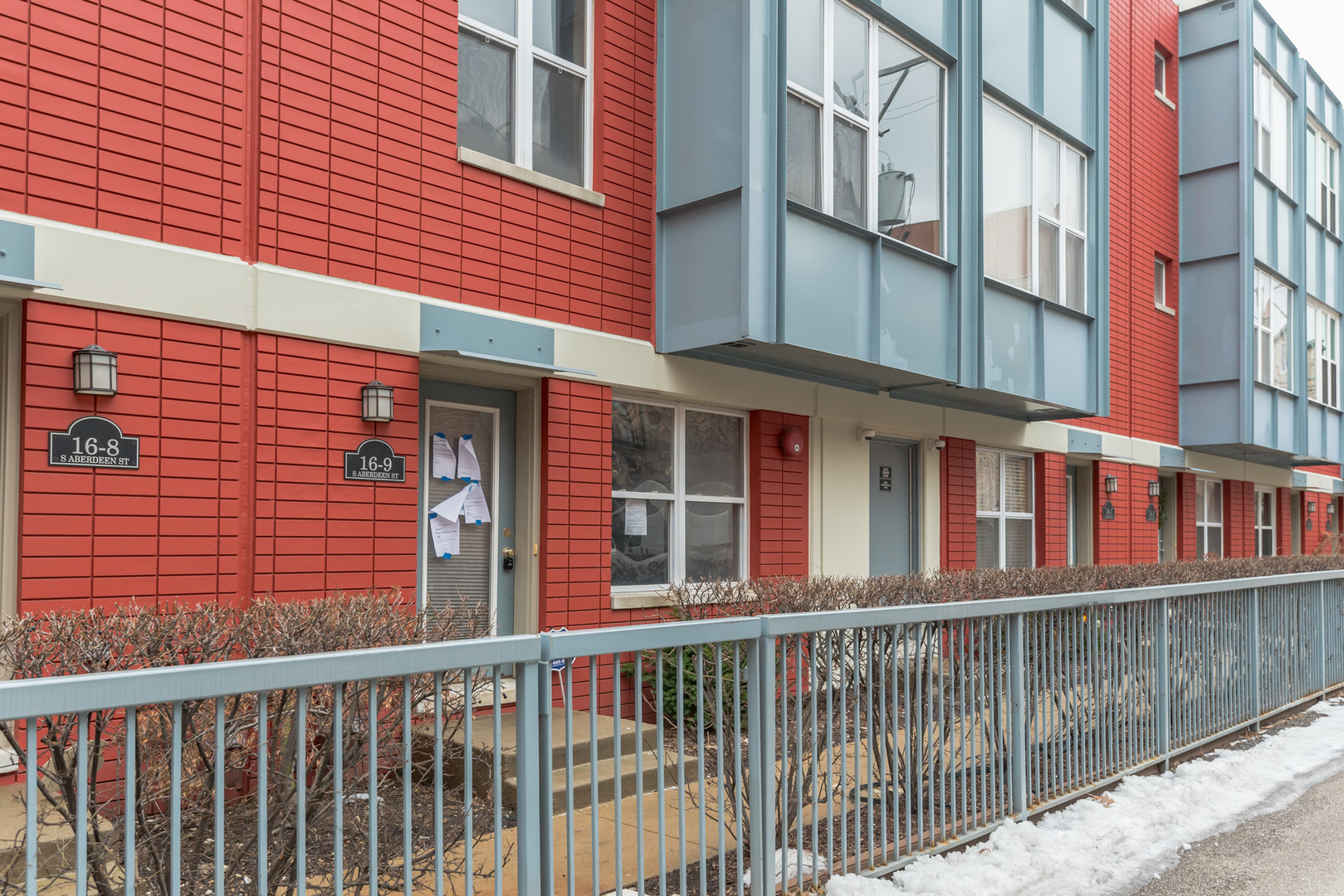 16 South Aberdeen Street, Unit 9 Chicago, IL 60607 - Photo 2 of 24 a view of a building from a balcony