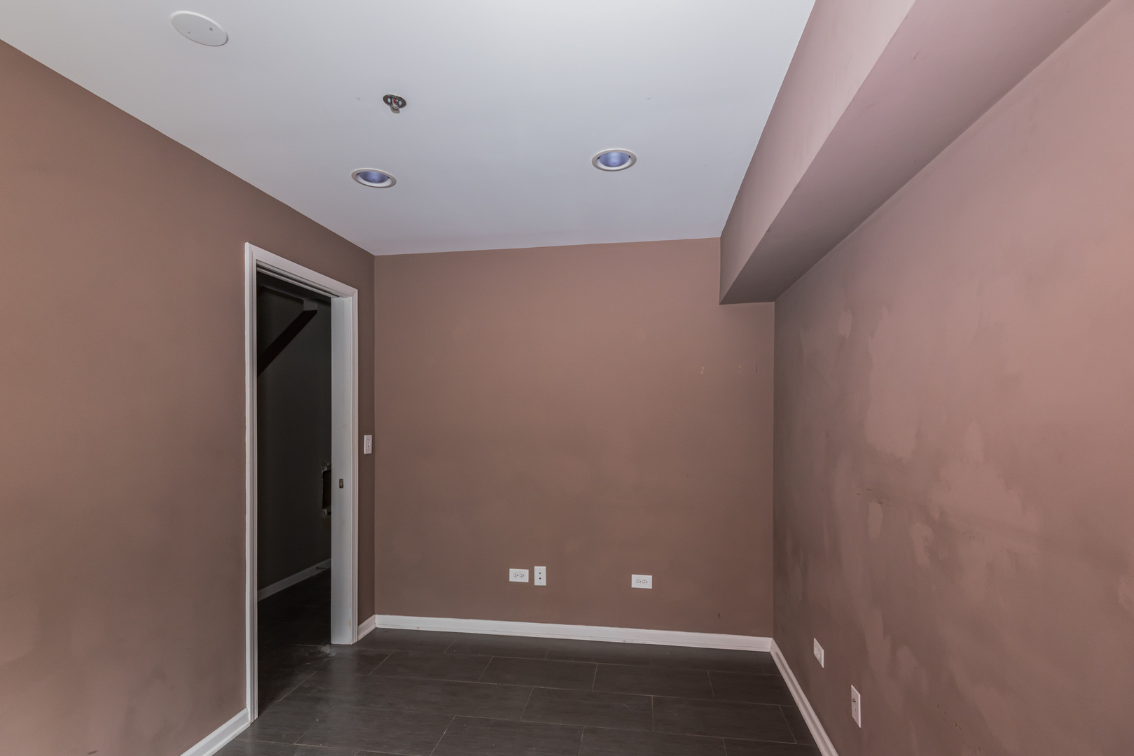 16 South Aberdeen Street, Unit 9 Chicago, IL 60607 - Photo 15 of 24 a view of empty room
