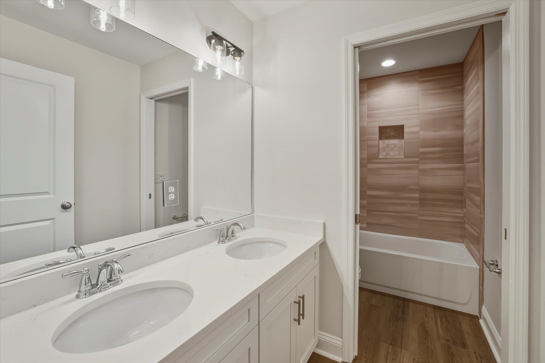 8364 Bull Headley Road Tallahassee, FL 32312 - Photo 16 of 48