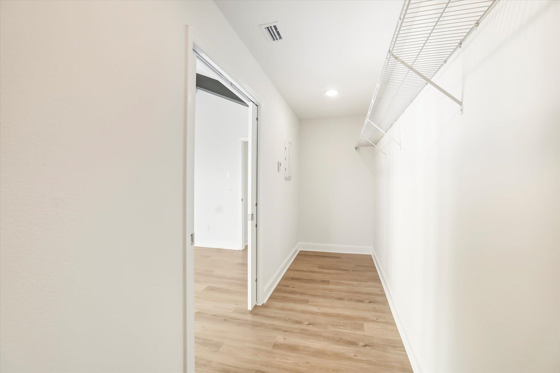 8364 Bull Headley Road Tallahassee, FL 32312 - Photo 4 of 48