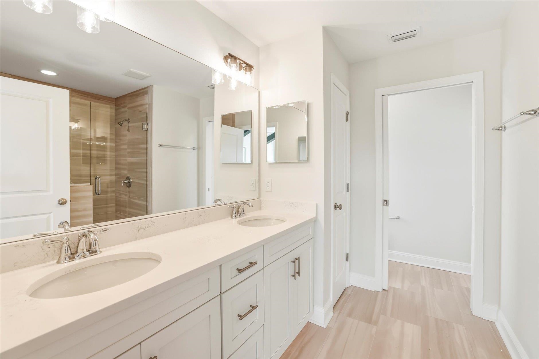 8364 Bull Headley Road Tallahassee, FL 32312 - Photo 6 of 48