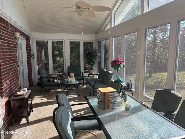 $280,000 | 530 Pine Creek Road, Oneida, TN 37841