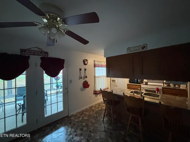 $280,000 | 530 Pine Creek Road, Oneida, TN 37841