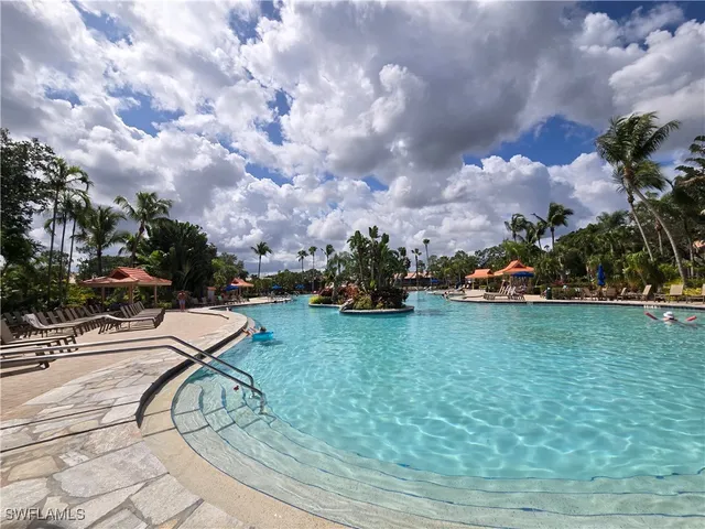 $353,900 | 2055 Cascades Drive, Unit 5104, Naples, FL 34112