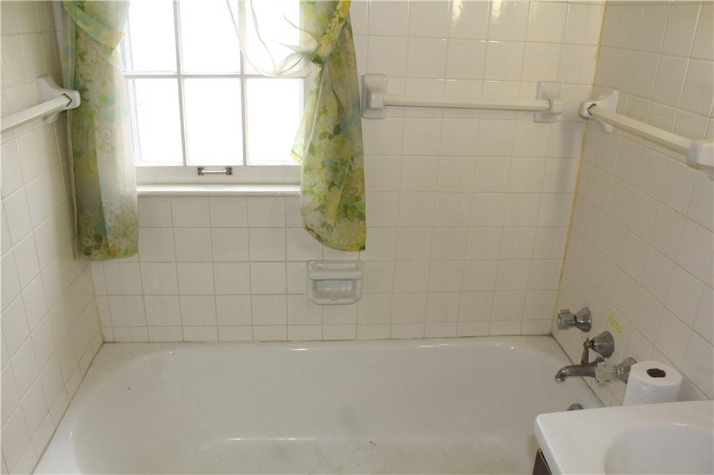 10831 Holmes Road Kansas City, MO 64131 - Photo 25 of 50