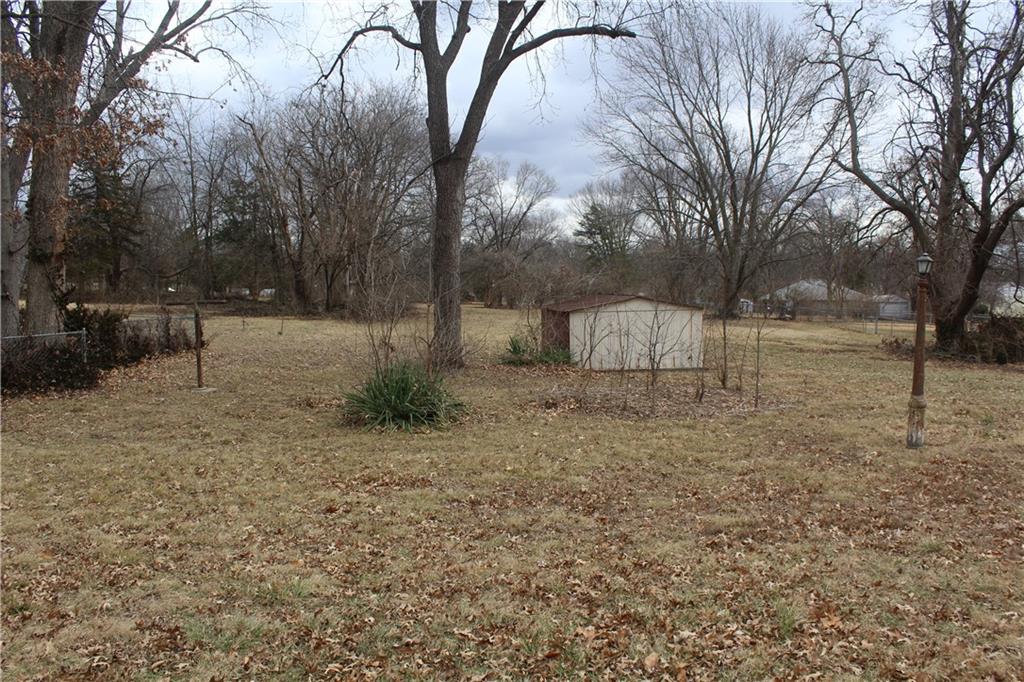 10831 Holmes Road Kansas City, MO 64131 - Photo 41 of 50