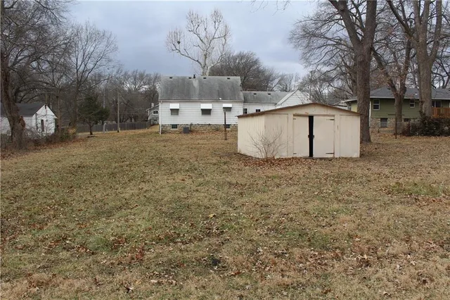 $175,000 | 10831 Holmes Road, Kansas City, MO 64131