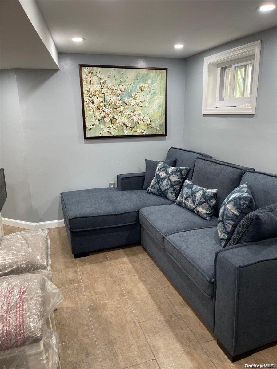 89-19 90th Street Queens, NY 11421 - Photo 4 of 15