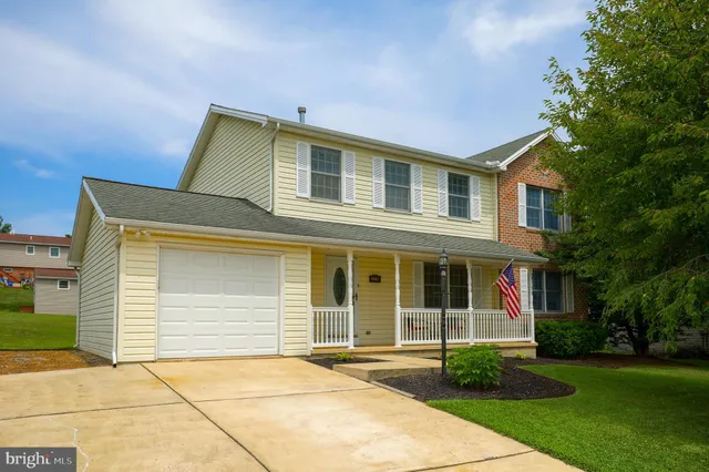 $350,000 | 217 Overview Circle West, Red Lion, PA 17356