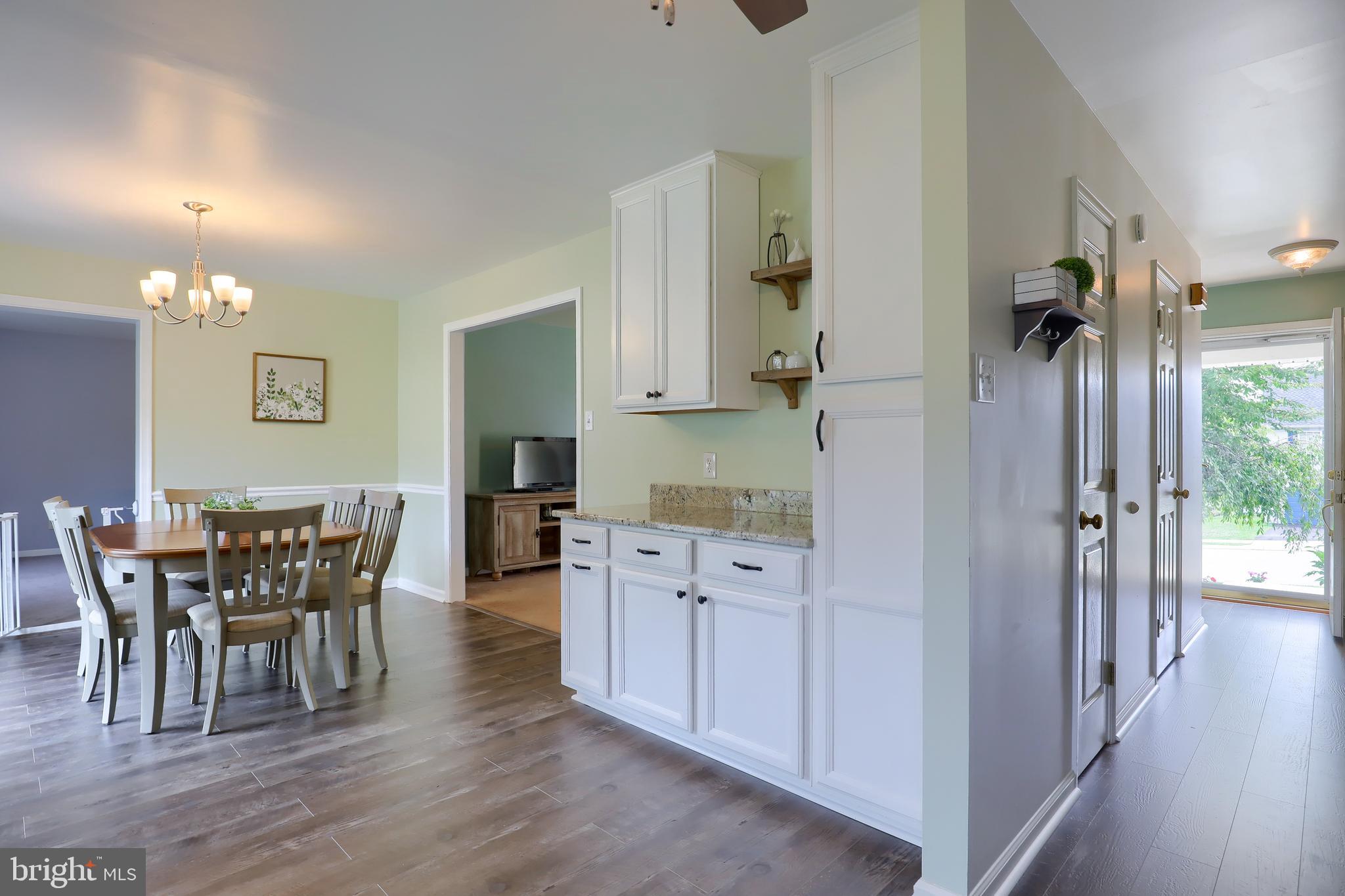 217 Overview Circle West Red Lion, PA 17356 - Photo 7 of 12