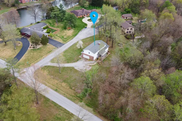 $289,000 | 39 Butternut Hill Drive, Carbondale, IL 62903