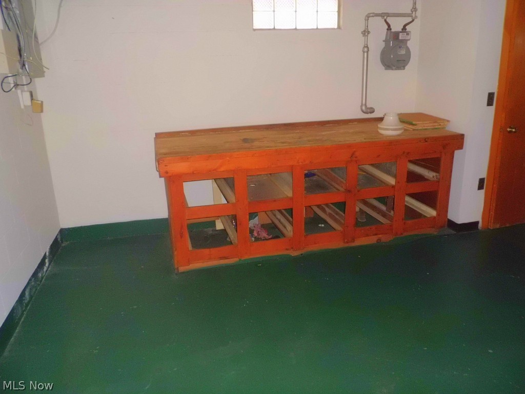 912 Carpenter Street Akron, OH 44310 - Photo 20 of 25 Full Basement (Pic 2)