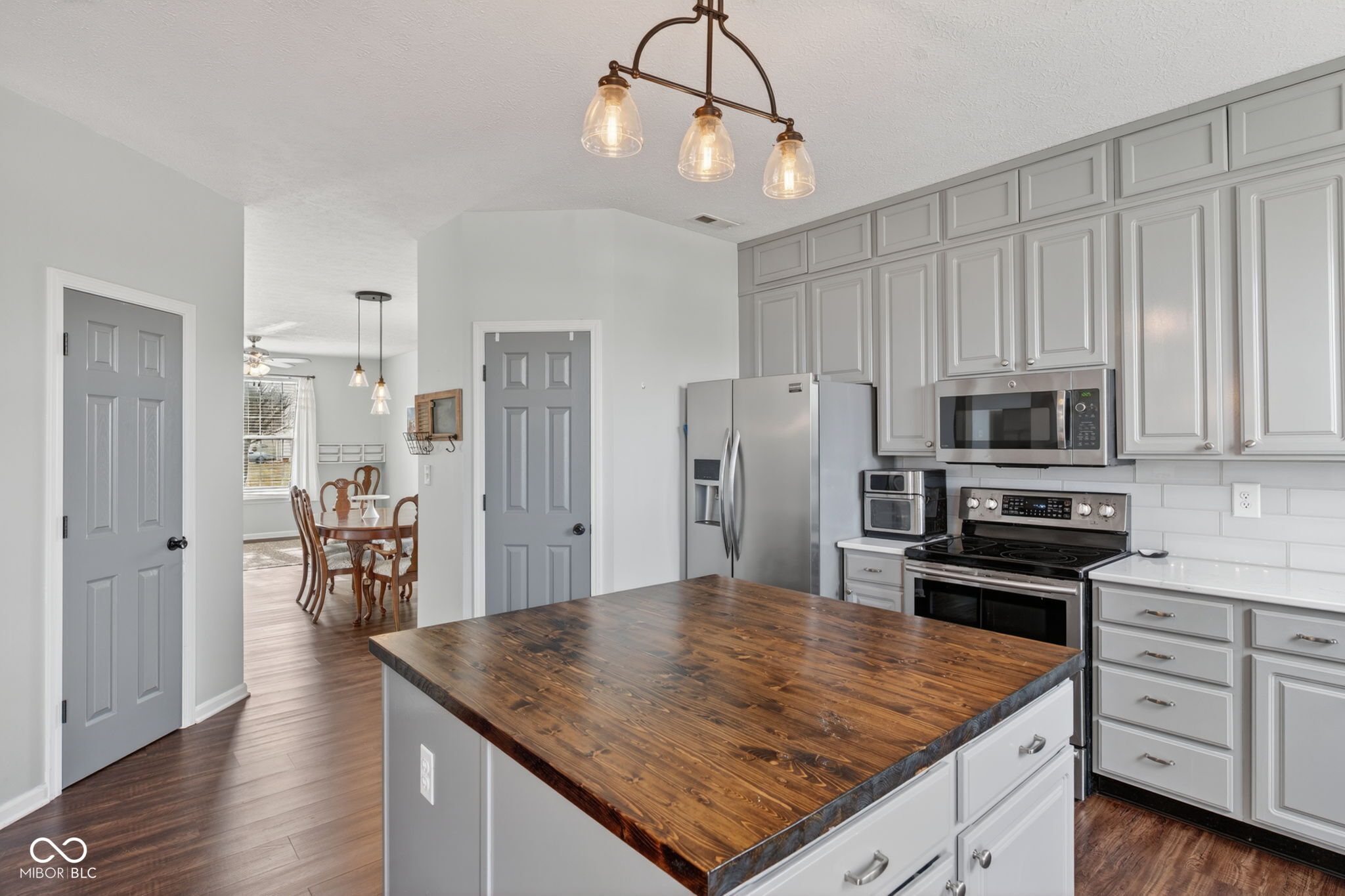 504 Zephyr Way Westfield, IN 46074 - Photo 14 of 41