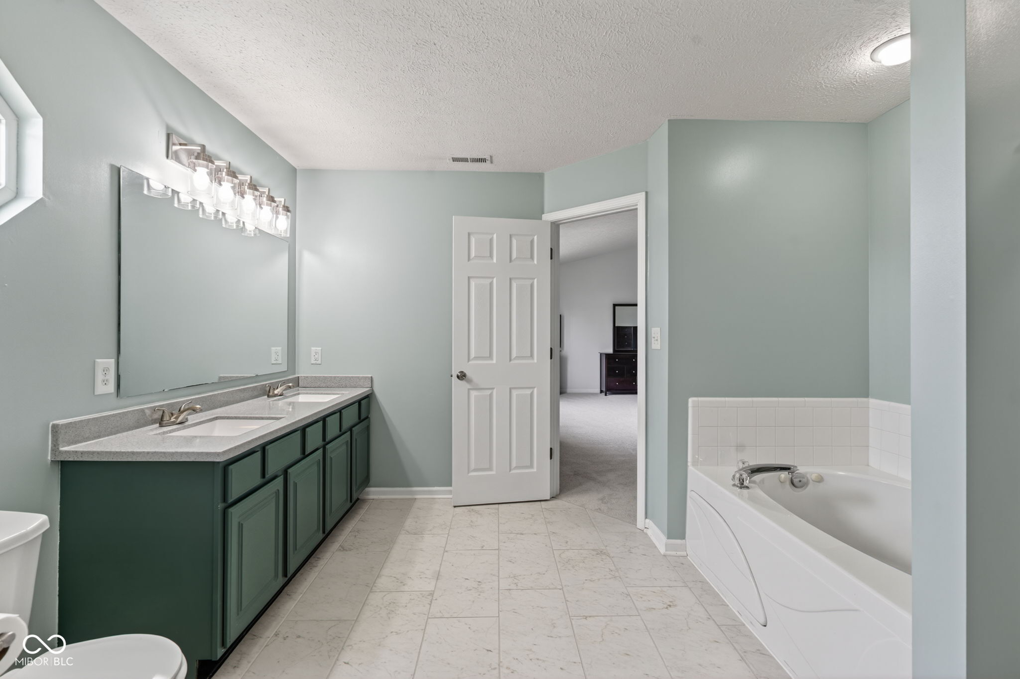 504 Zephyr Way Westfield, IN 46074 - Photo 21 of 41