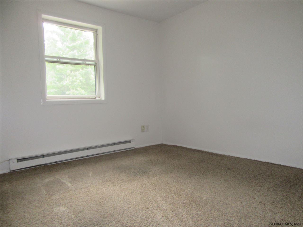 286 Thimbleberry Road Malta, NY 12020 - Photo 8 of 14 Photo 8