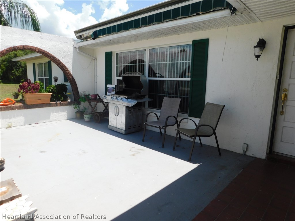 5824 Thunder Road Sebring, FL 33876 - Photo 5 of 16 Gallery Image 5
