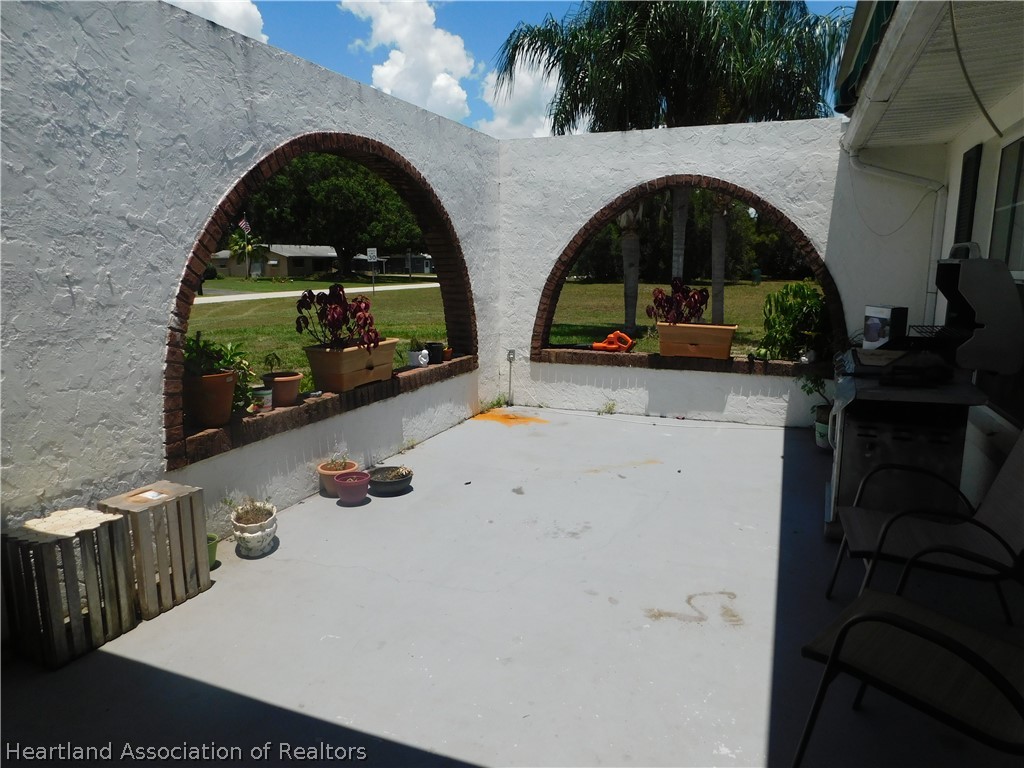 5824 Thunder Road Sebring, FL 33876 - Photo 6 of 16 Gallery Image 6