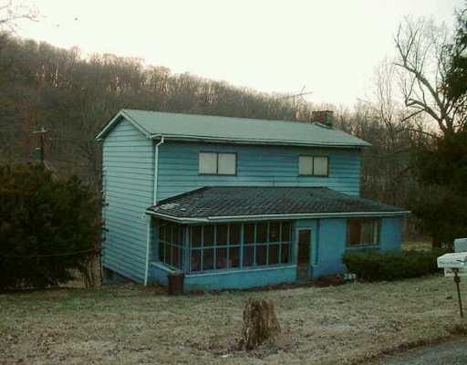 1179 Burgettstown Road Hickory, PA 15340 - Photo 1 of 4 Exterior Front.