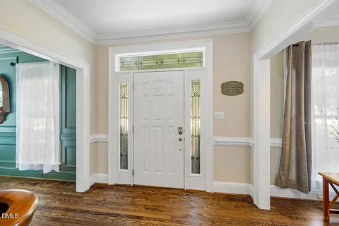 $1,250,000 | 107 Meadowglades Lane, Cary, NC 27518