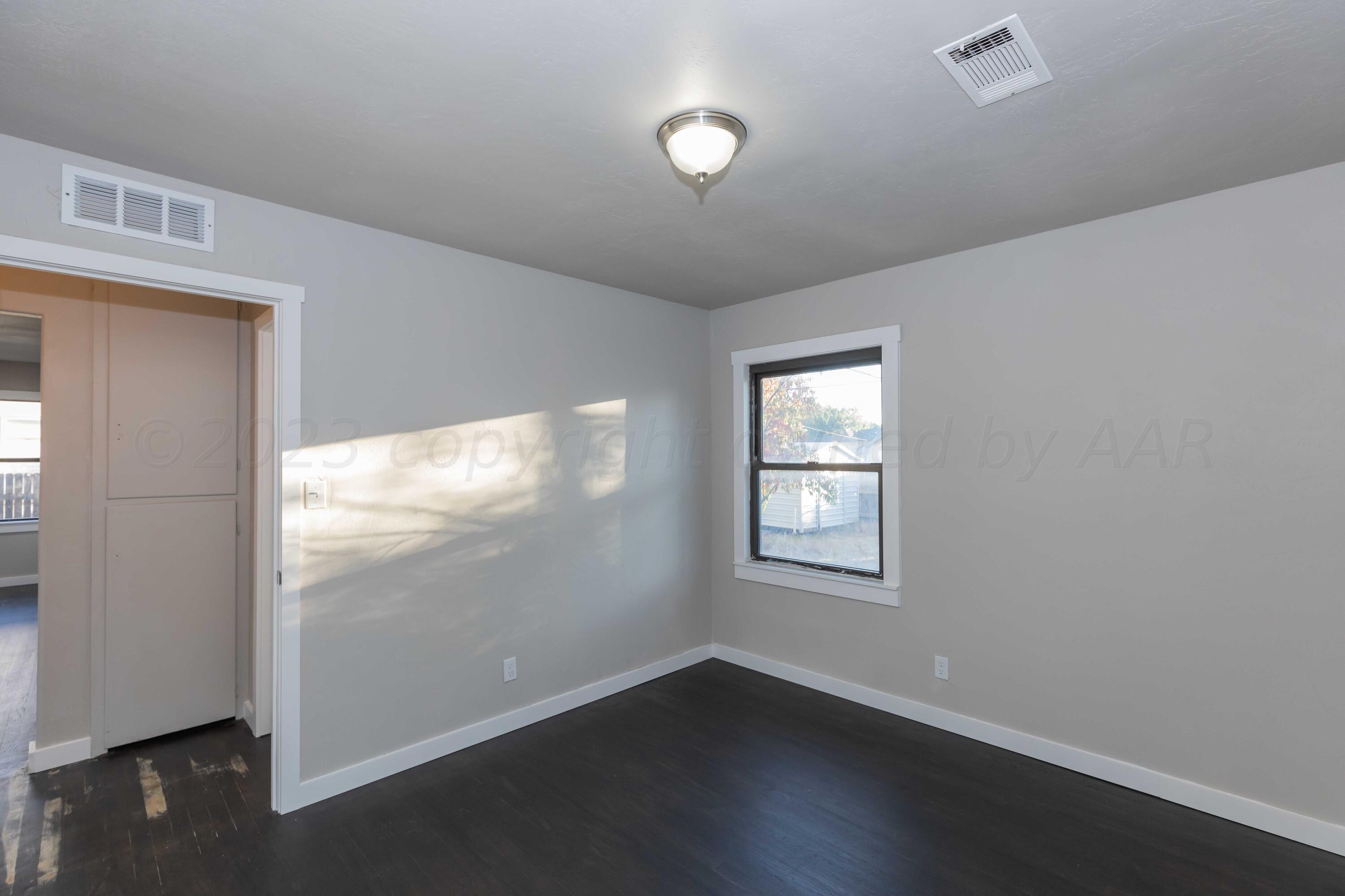 4317 Gables Street Amarillo, TX 79110 - Photo 22 of 29 BEDROOM 2 VIEW 2