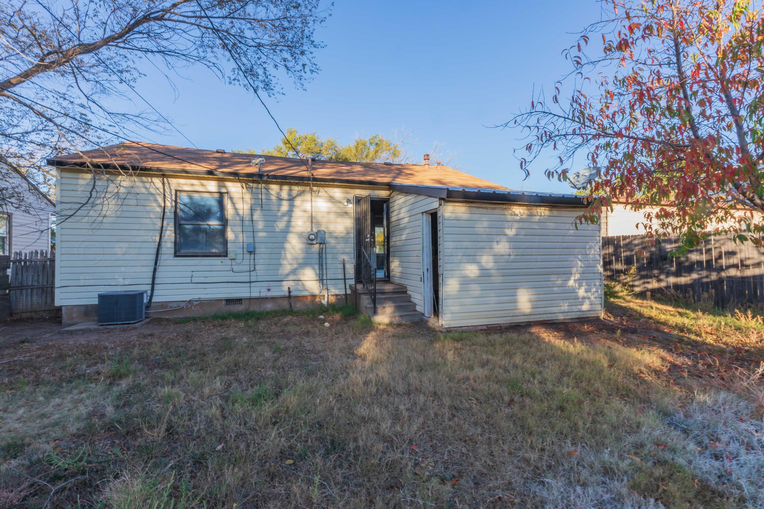 4317 Gables Street Amarillo, TX 79110 - Photo 26 of 29 BACKYARD VIEW 3