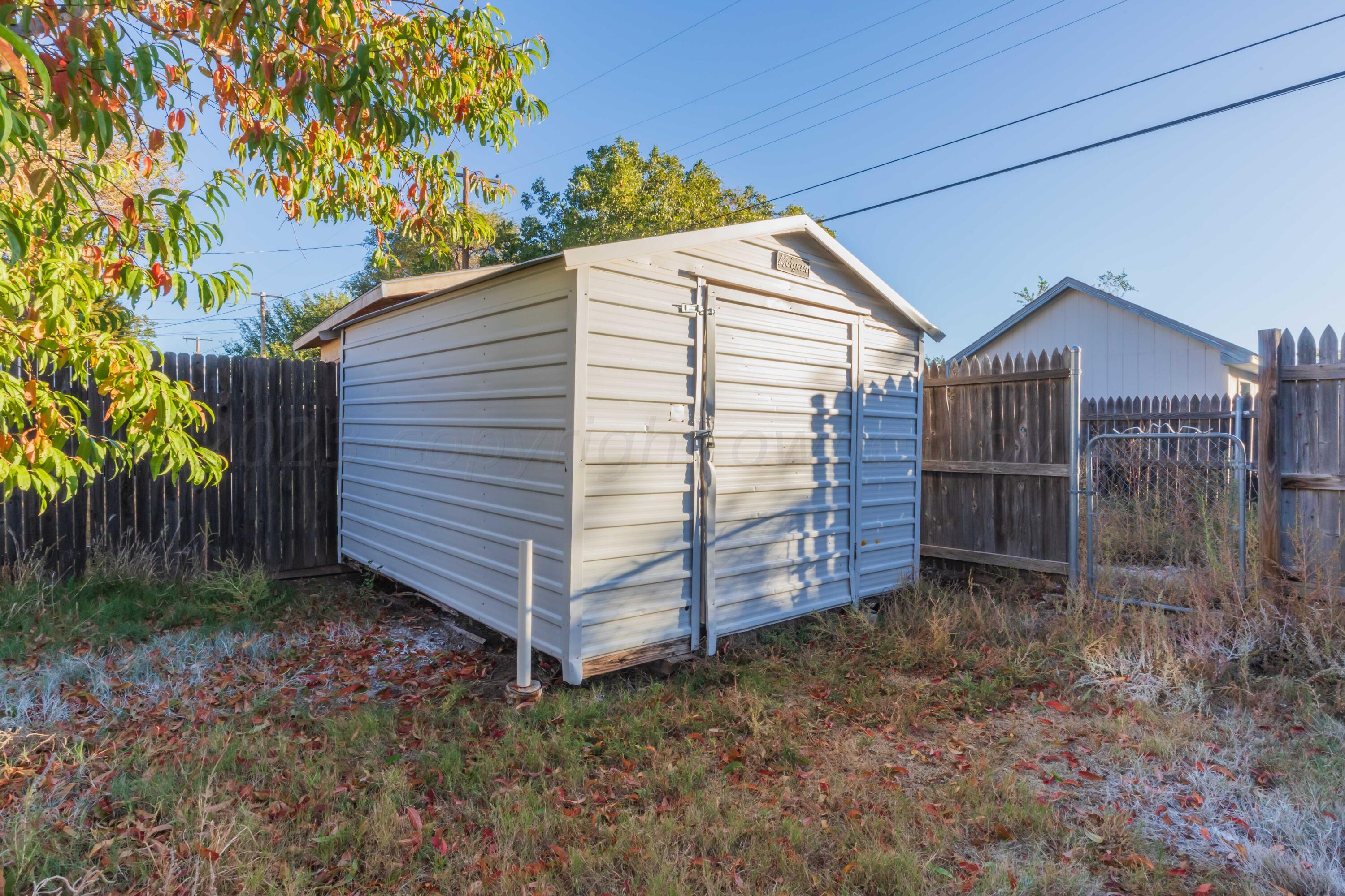 4317 Gables Street Amarillo, TX 79110 - Photo 27 of 29 STORAGE