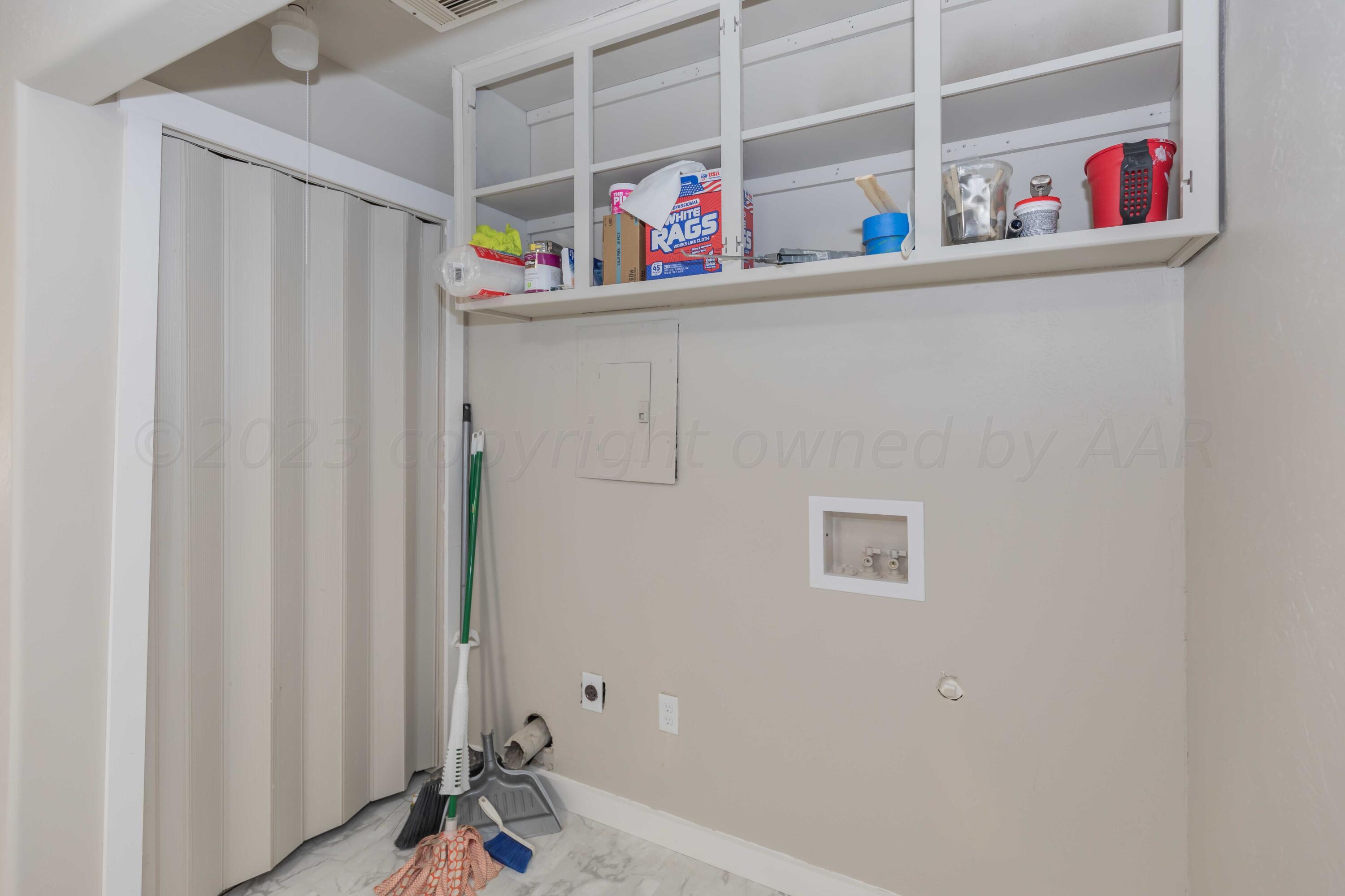 4317 Gables Street Amarillo, TX 79110 - Photo 8 of 29 UTILITY