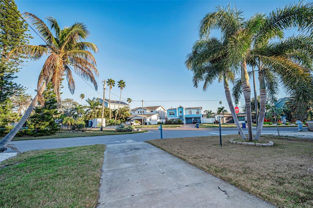 306 12th Avenue Indian Rocks Beach, FL 33785 - Photo 52 of 56 Gallery Image 52