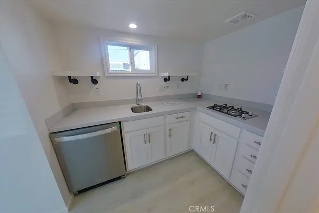 $84,900 | 313 West 1st Avenue, Unit M, La Habra, CA 90631