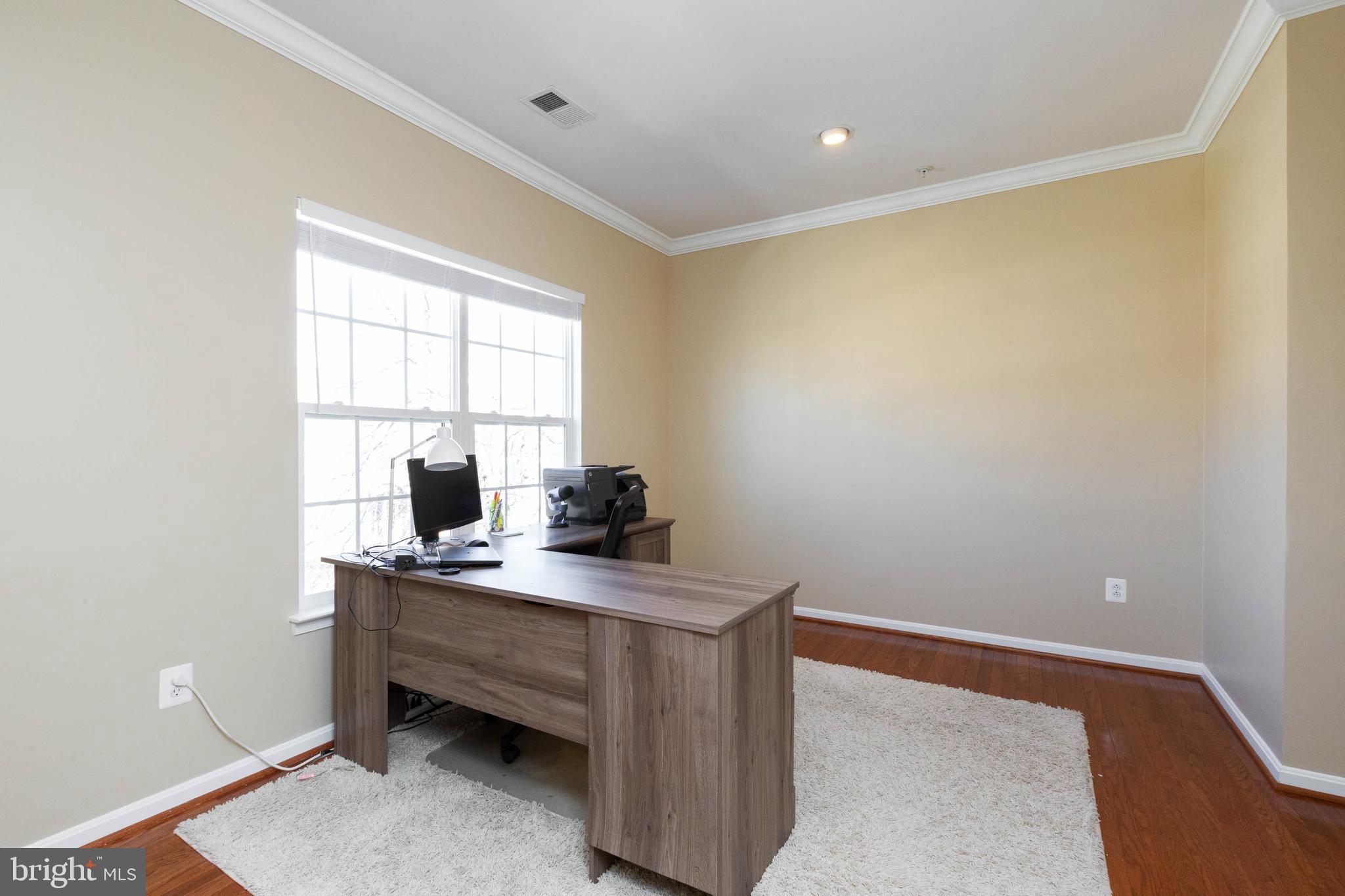 12308 Cypress Spring Road Clarksburg, MD 20871 - Photo 24 of 46 Master Sitting Room