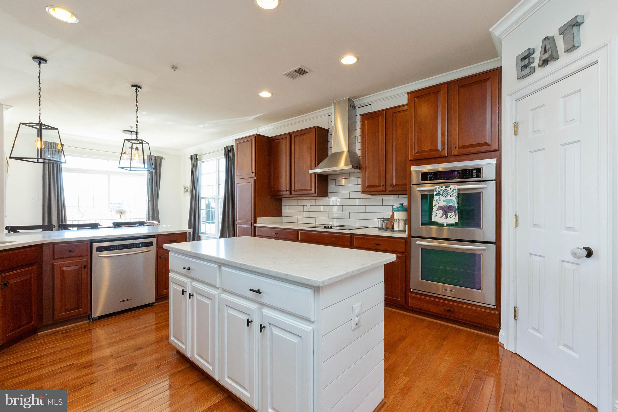 12308 Cypress Spring Road Clarksburg, MD 20871 - Photo 6 of 46 Gallery Image 6