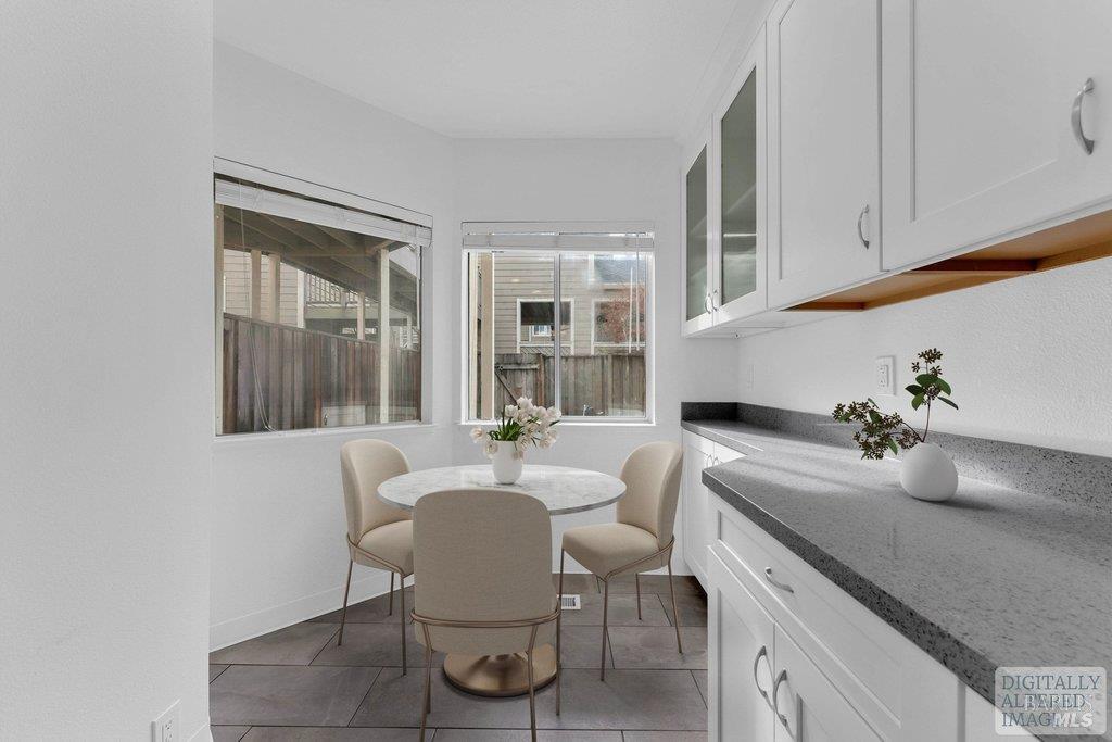 135 Koch Road Corte Madera, CA 94925 - Photo 15 of 57