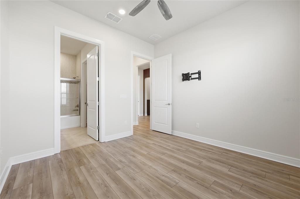 13384 Panama Beach Court Orlando, FL 32827 - Photo 12 of 77