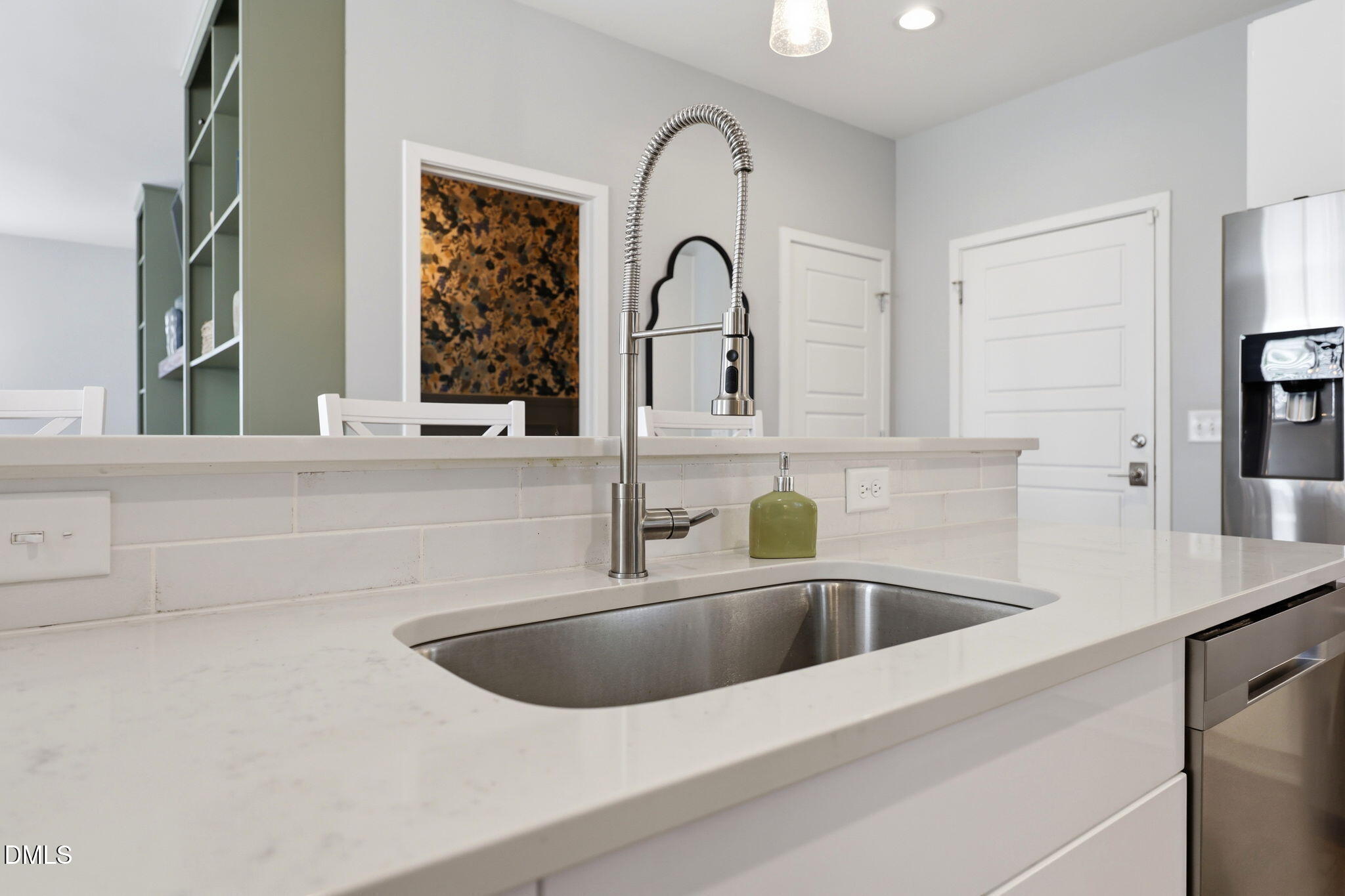 533 Bragg Street Raleigh, NC 27601 - Photo 15 of 33 20-web-or-mls-IMG_2899