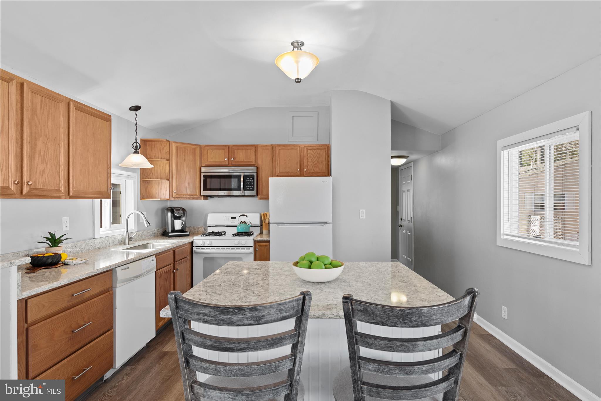 25760 Blue Ridge Street Millsboro, DE 19966 - Photo 18 of 64 a kitchen that has a sink and cabinets