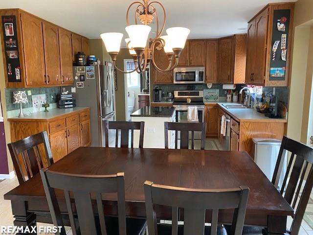 17791 Rocco Drive Macomb, MI 48044 - Photo 10 of 25 50049571-9.JPG