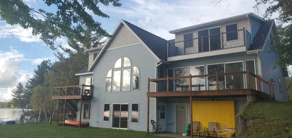 $804,000 | 9770 Cheyenne Trail, Evart, MI 49631