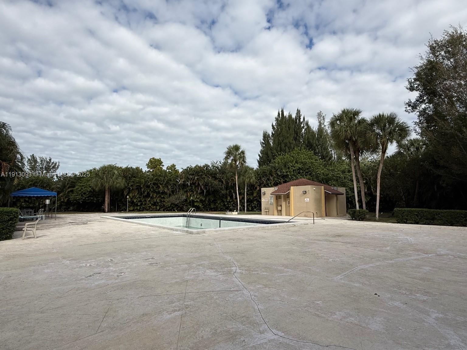 3490 Foxcroft Road, Unit B208 Miramar, FL 33025 - Photo 8 of 32 a view of outdoor space with city view