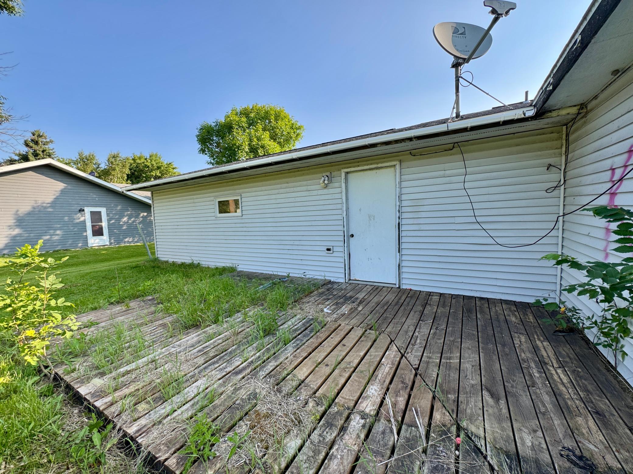 233 Oak Road Warroad, MN 56763 - Photo 6 of 11 Gallery Image 6