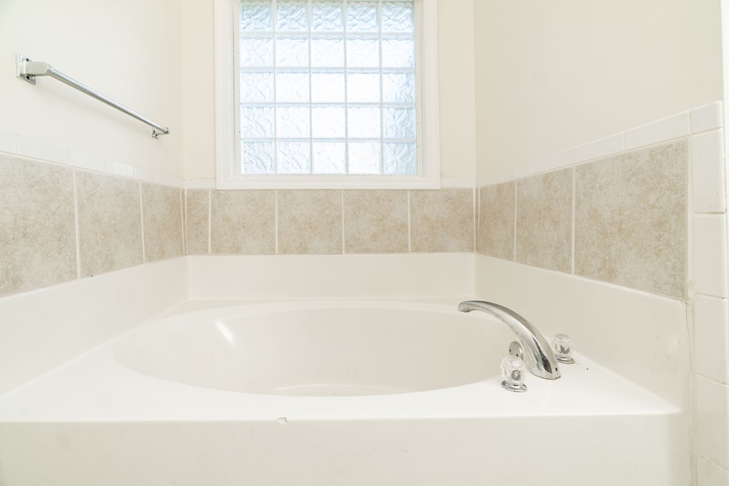 1223 Lee Road Phenix City, AL 36870 - Photo 14 of 28 Gallery Image 14