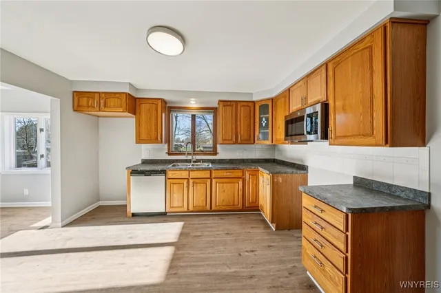 $299,900 | 24 Broadway Street, West Seneca, NY 14224