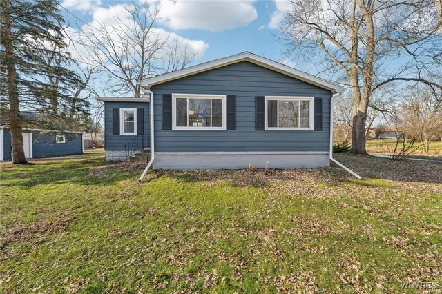 $299,900 | 24 Broadway Street, West Seneca, NY 14224