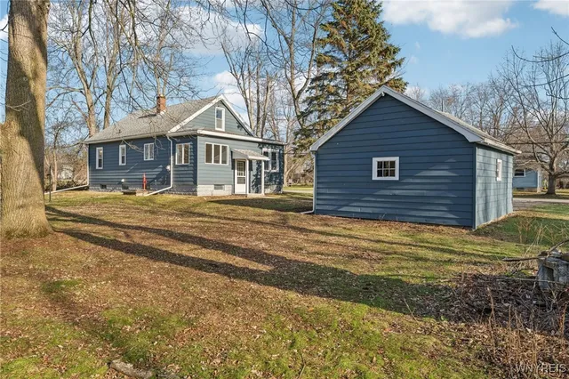 $299,900 | 24 Broadway Street, West Seneca, NY 14224