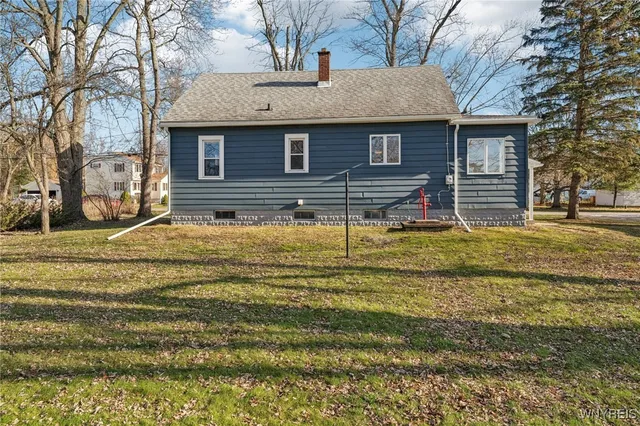 $299,900 | 24 Broadway Street, West Seneca, NY 14224