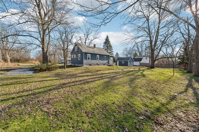 $299,900 | 24 Broadway Street, West Seneca, NY 14224