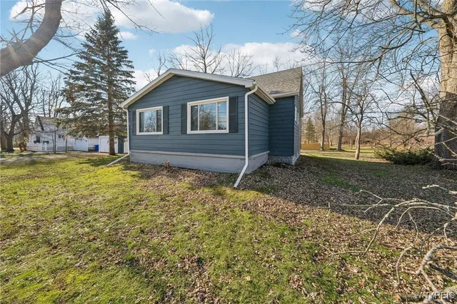 $299,900 | 24 Broadway Street, West Seneca, NY 14224